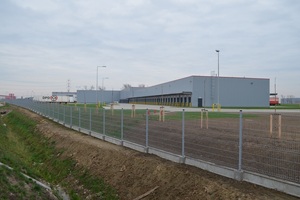 Budowa centrum magazynowego DPD w Komornikach. Inwestycja zakończona w 2015r. 